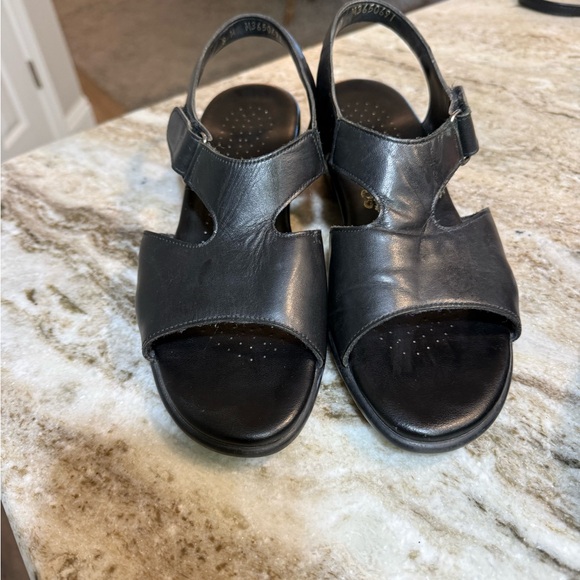 SAS Shoes - SAS Tripad Comfort Black Leather Sandals 8 M Adjustable Orthopedic Suntimer